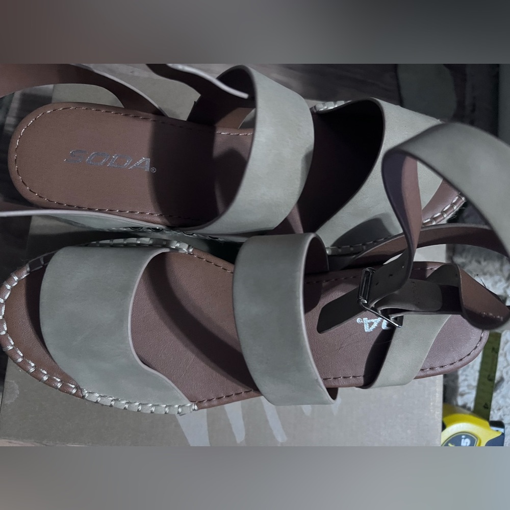 Tilly’s soda Bohemian camel color, size 9 sandal